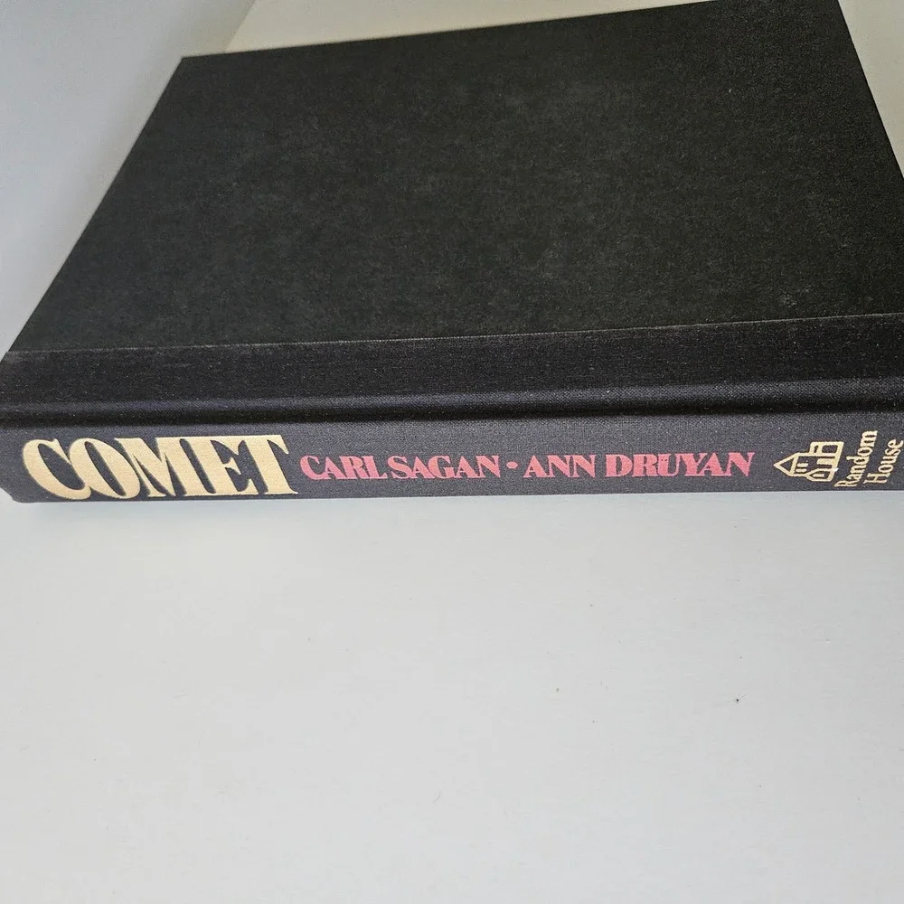 Comet by Carl Sagan and Ann Druyan 1985 First Edition HCDJ Book